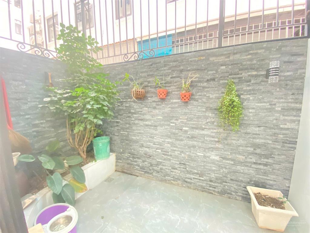 Cho thuê nhà full đồ xịn xò mới tinh ở hoàng huy mall + thang máy