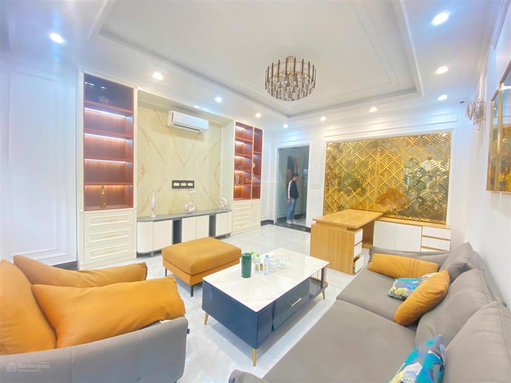 Cho thuê nhà full đồ xịn xò mới tinh ở hoàng huy mall + thang máy
