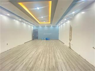 Cho thuê sàn văn phòng tầng 1 khu đô thị waterfront city