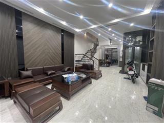 Cho thuê nguyên căn biệt thự liền kề khu đóng vinhomes marina