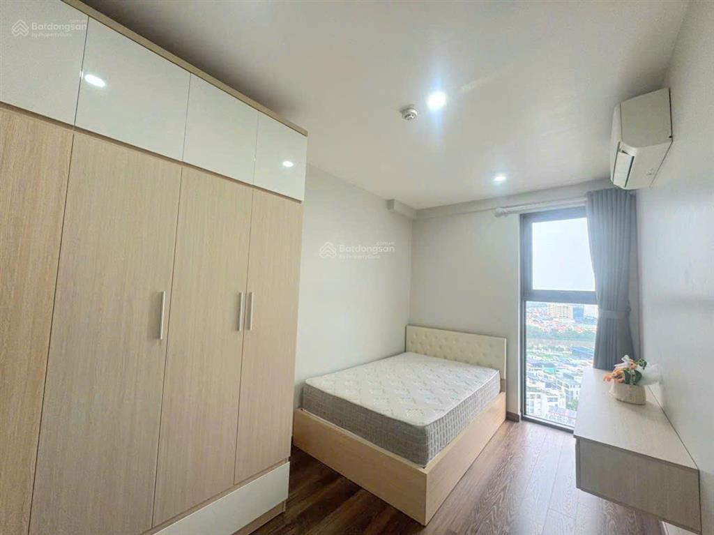 Cho thuê căn hộ 3 phòng ngủ minato residence