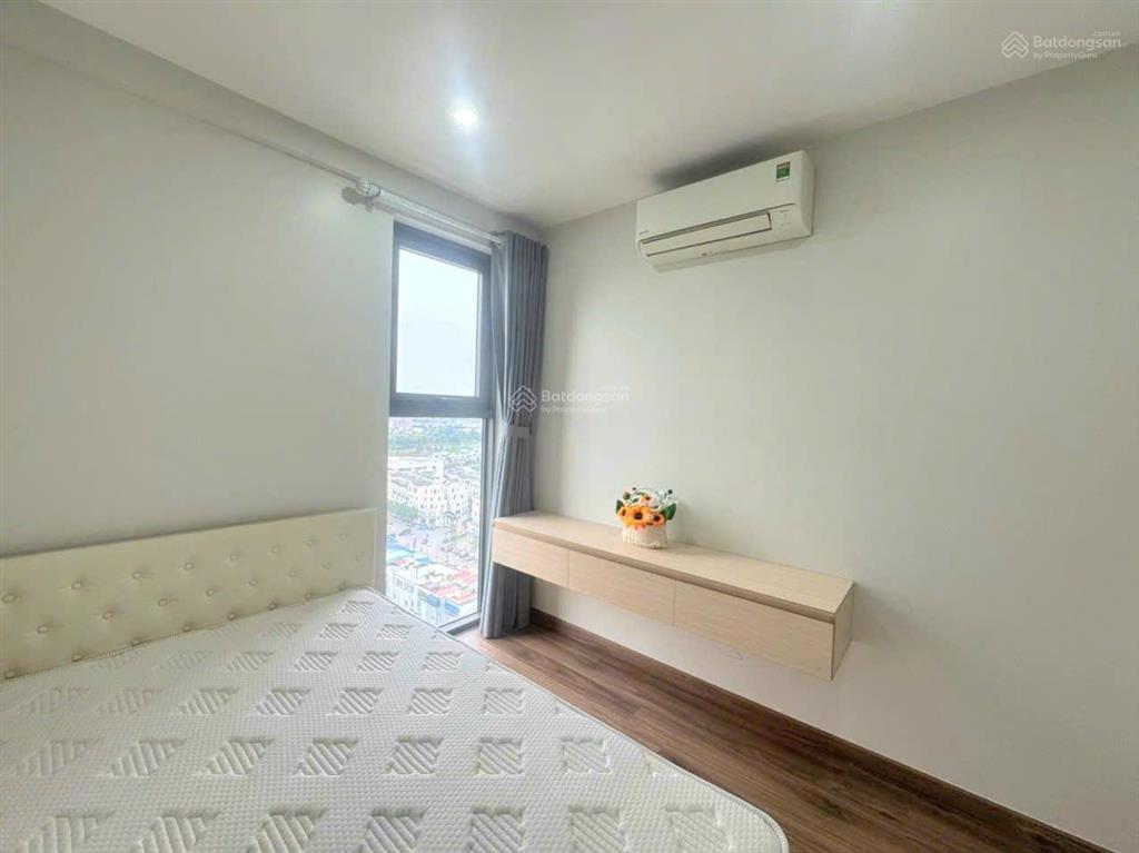 Cho thuê căn hộ 3 phòng ngủ minato residence