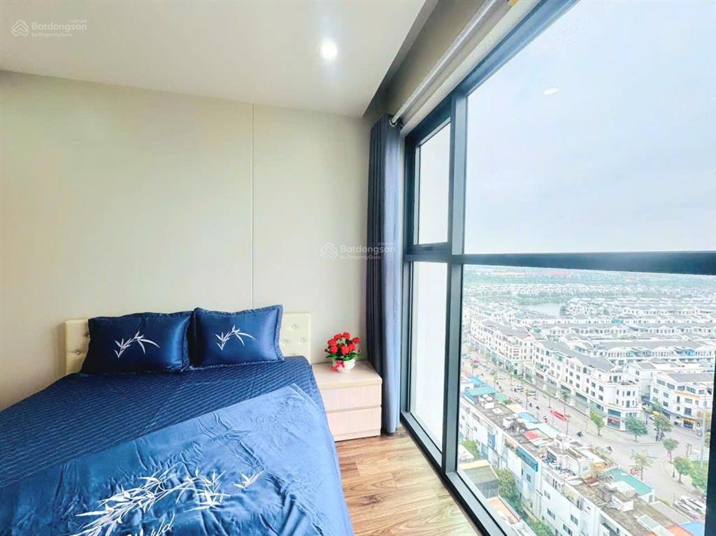 Cho thuê căn hộ 3 phòng ngủ minato residence