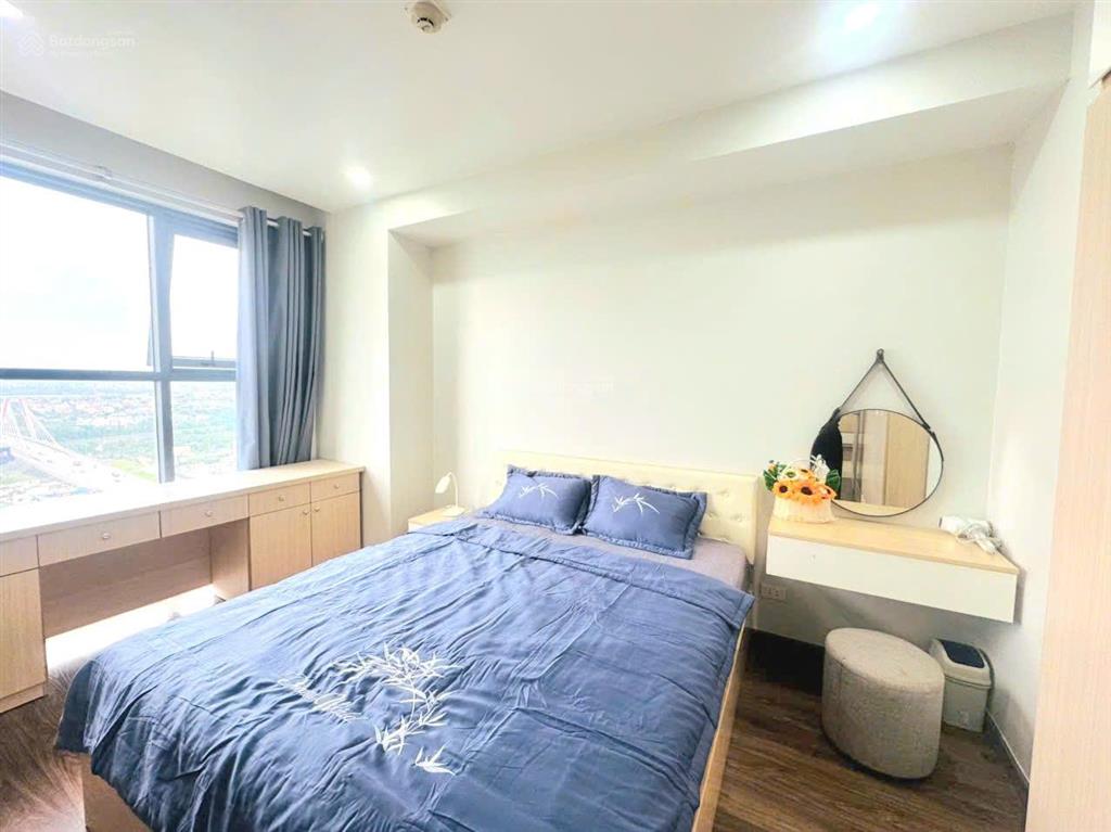 Cho thuê căn hộ 3 phòng ngủ minato residence