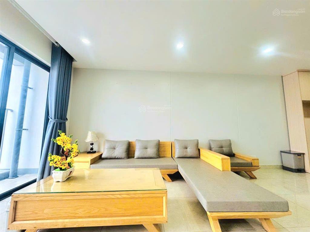 Cho thuê căn hộ 3 phòng ngủ minato residence