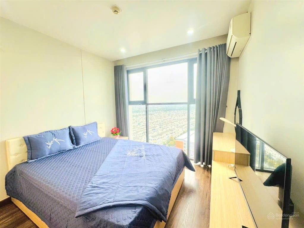 Cho thuê căn hộ 3 phòng ngủ minato residence