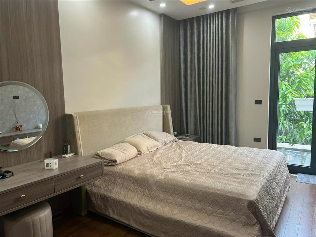 Cho thuê biệt thự song lập vinhomes marina