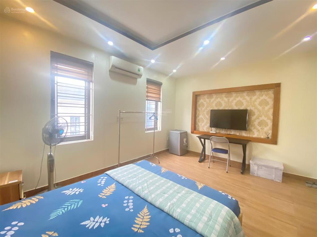 Cho thuê nguyên căn 7 phòng khép kín khu văn cao