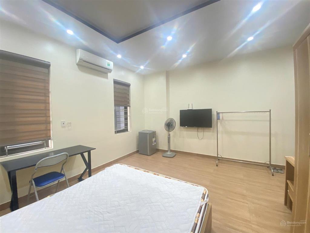 Cho thuê nguyên căn 7 phòng khép kín khu văn cao