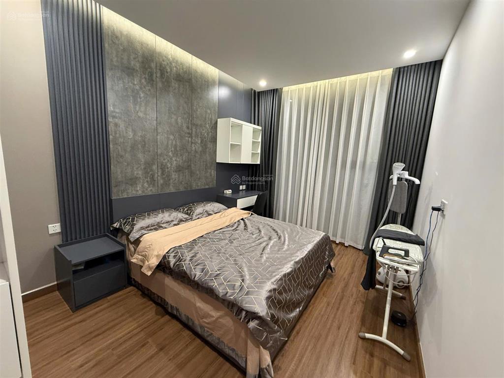 Cho thuê căn hộ 2 ngủ cao cấp tại brg trần quang khải