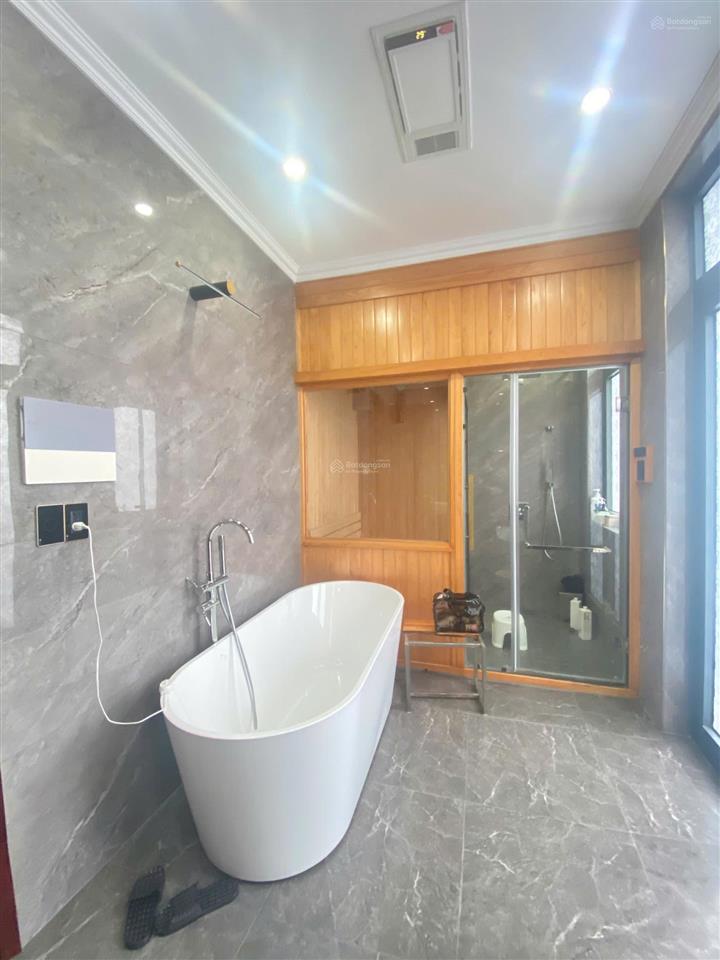 Cho thuê biệt thự song lập vinhomes marina