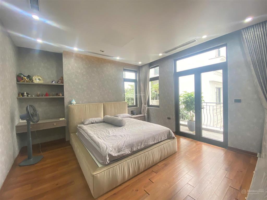 Cho thuê biệt thự song lập vinhomes marina