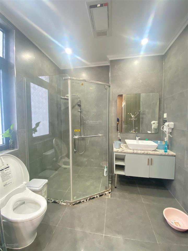 Cho thuê biệt thự song lập vinhomes marina