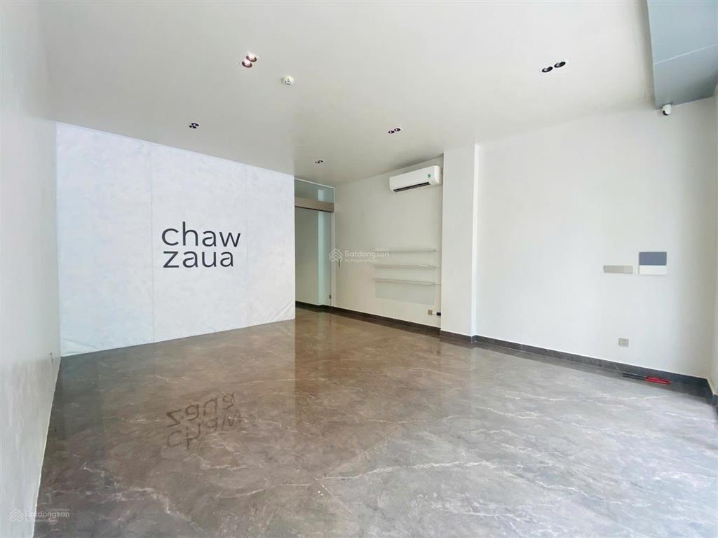 Cho thuê sàn văn phòng tầng 1 vinhomes marina