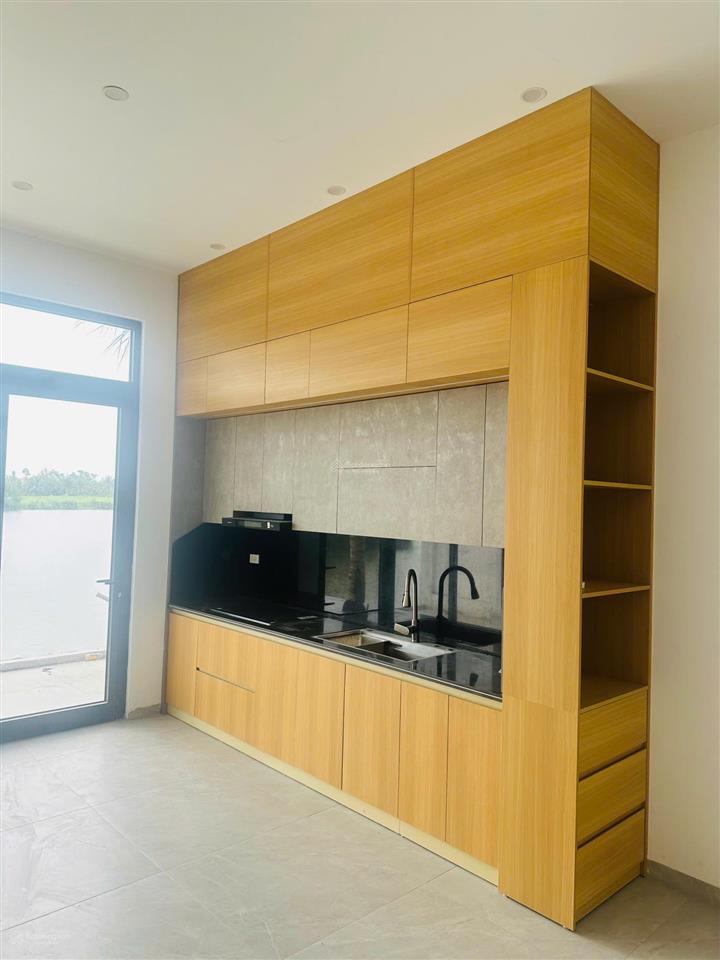 Chính chủ cho thuê shop liền kề vinhomes vũ yên  vị trí đẹp kinh doanh tốt