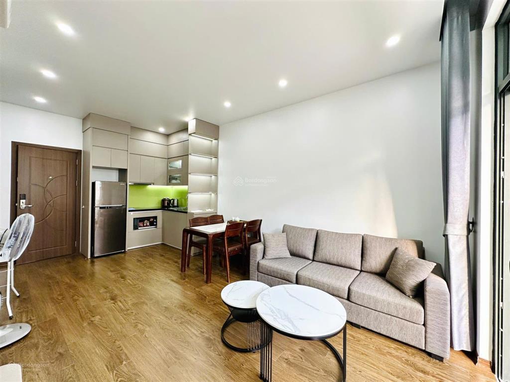 Cho thuê căn hộ 2 phòng ngủ cao cấp tại vinhomes marina