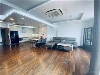 Cực rẻ cho thuê căn hộ rộng 3 phòng ngủ shp plaza, lạch tray