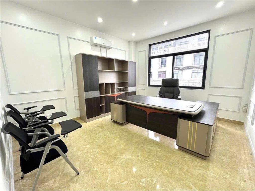 Cho thuê nguyên căn vinhomes marina trục hải đăng