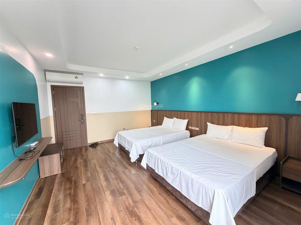 Cho thuê shophouse vinhomes royal island đường tương lai