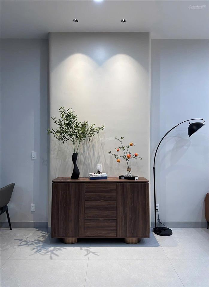Cho thuê nguyên căn vinhomes marina nhà mới hoàn thiện