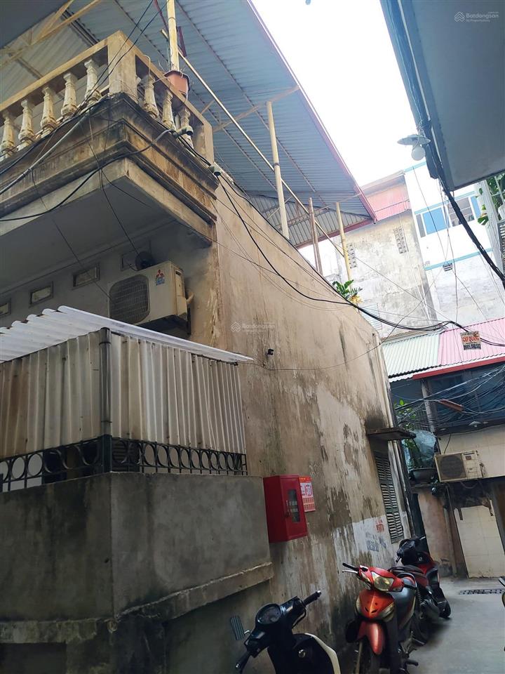 Bán đất lô góc tân xuân 60m2 mt 6.8m giá chỉ 7.9 tỷ.
3 mặt ngõ thoáng sáng ccmn đỉnh 0328 016 ***