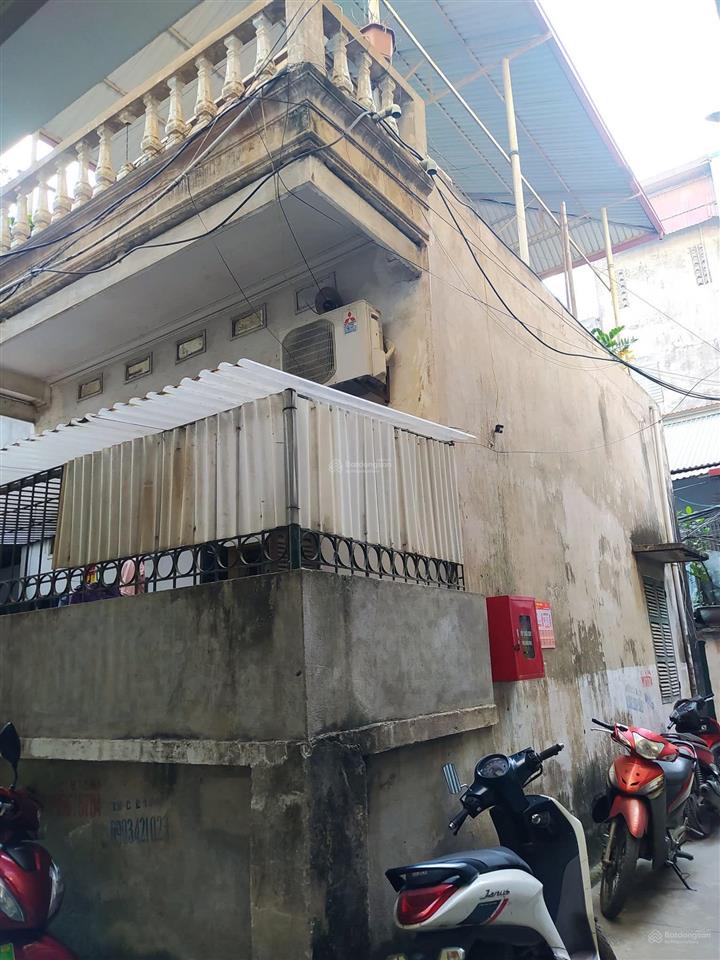 Bán đất lô góc tân xuân 60m2 mt 6.8m giá chỉ 7.9 tỷ.
3 mặt ngõ thoáng sáng ccmn đỉnh 0328 016 ***