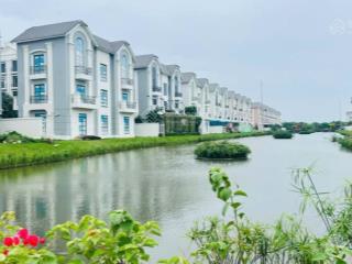 Nhà phố chuẩn sống quốc tế ngay hóc môn giá tốt