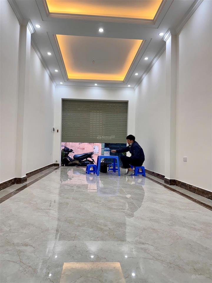 Bán nhà vạn phúc full nội thất đón tết mặt tiền rộng ngõ thông các ngả