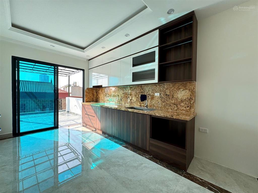 Bán nhà vạn phúc full nội thất đón tết mặt tiền rộng ngõ thông các ngả