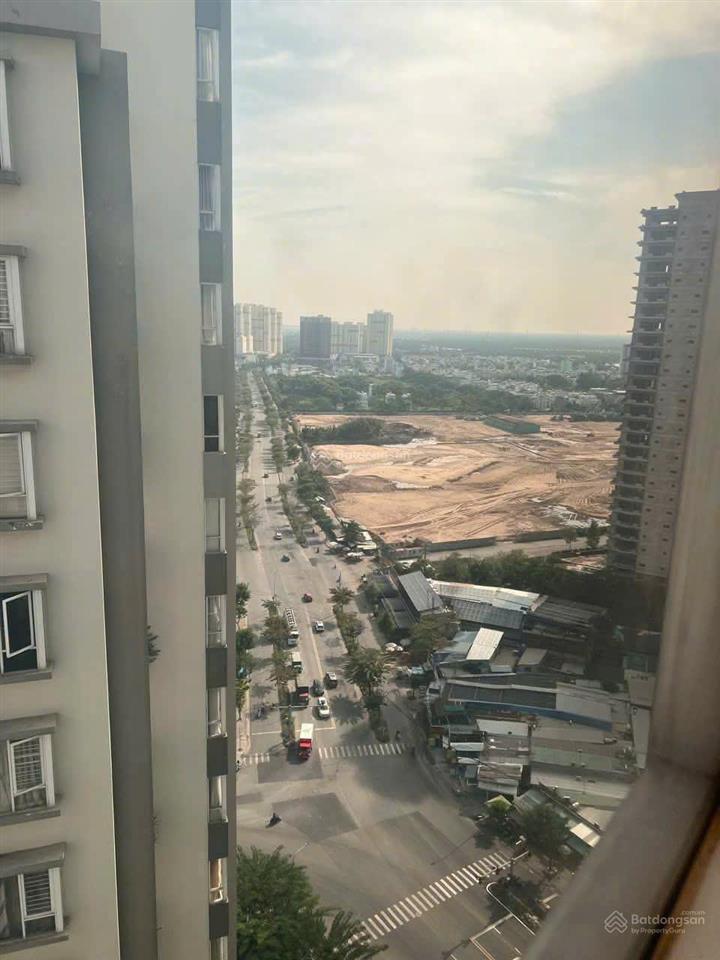 Cần bán ch phú mỹ  vph q7 dt 79m2 giá 5tỷ1 full nội thất đang có hđt tầng cao  0909 904 ***