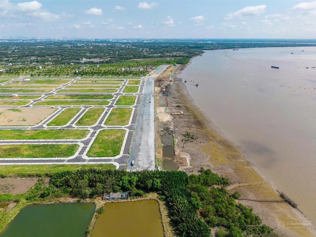 Bán lô đất shr dt 80m2 giá bán 1 tỷ3 trục đường 12m hiệp phước habour view  0909 904 ***