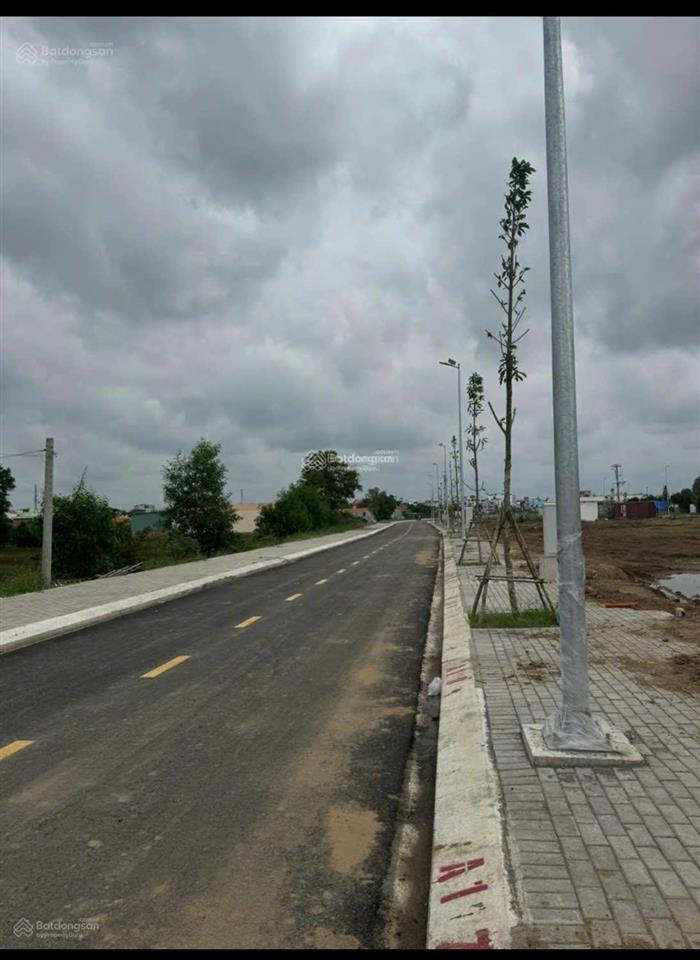 Bán gấp lô đất shr dt 95m² giá 1,6 tỷ kdc j dragon kế chợ cần đước, đường 2 ô tô  0909 904 ***