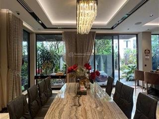 Biệt thự nam thông 3, căn góc 2 mặt tiền siêu hiếm có bán tại phú mỹ hưng thương lượng chính chủ