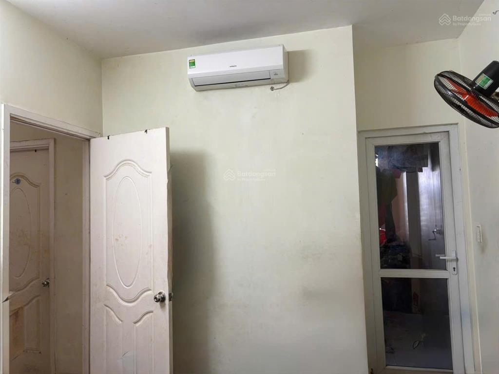 Cần cho thuê căn hộ chung cư topaz home  quận 12. dt 60m 2pn2wc giá 6.5tr/tháng  0906 642 ***
