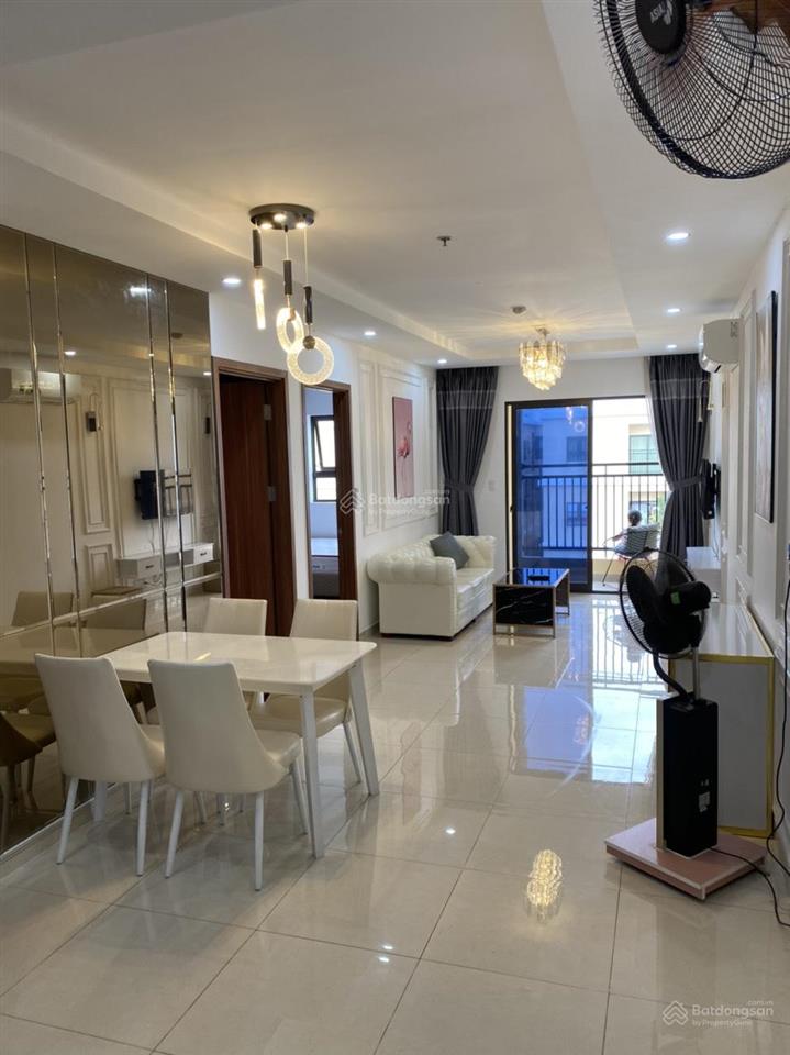 Cho thuê gấp căn hộ tại idico tân phú, nhiều tiện ích 2pn, 2wc, có nội thất giá 9 triệu, nhà đẹp.