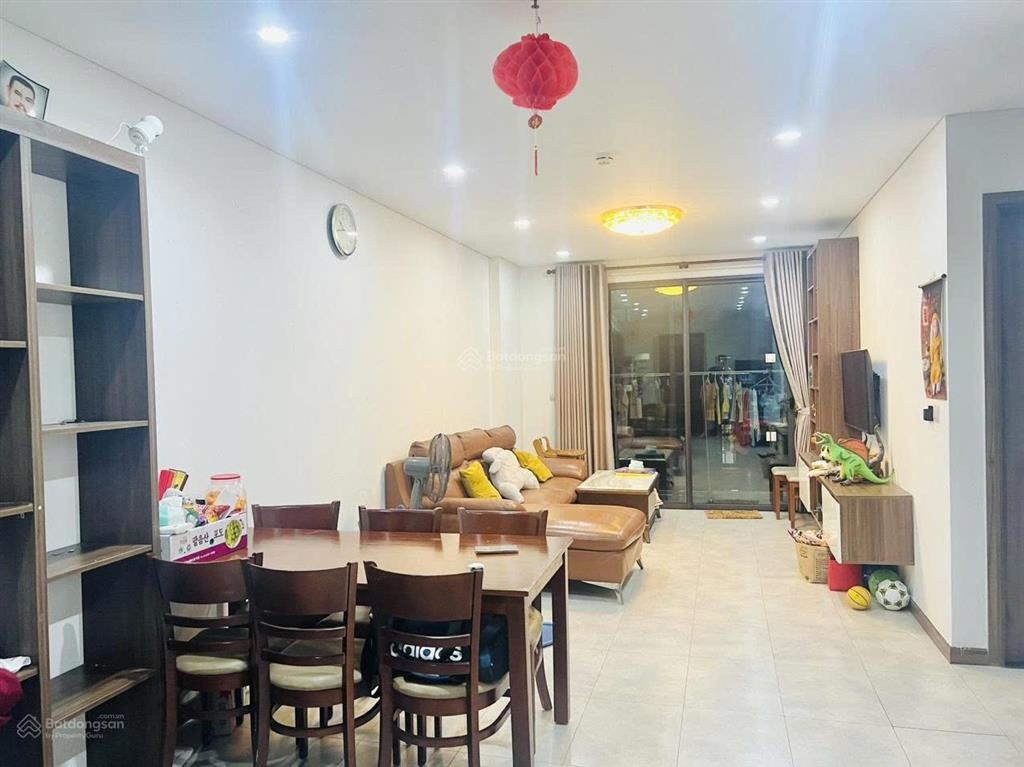 Cần bán gấp căn hộ chung cư phúc yên, tân bình dt 65m 2pn 2wc full nt đẹp , sổ hồng sẵn.