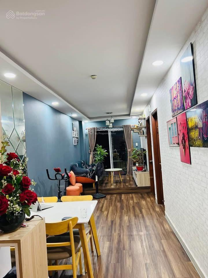 Chủ cần bán gấp căn góc chung cư hưng ngân, 85m2  3pn2wc có nội thất giá 3,1 tỷ  0906 642 *** mỹ