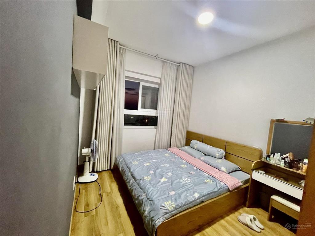 Cần bán gấp căn hộ chung cư hưng ngân, 68m2, 2 phòng ngủ, 2wc giá 2,45 tỷ nhà đẹp.  0906 642 ***