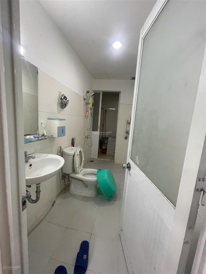 Kẹt tiền cần bán gấp căn hộ chung cư hưng ngân garden, dt 68,6m2 2pn 2wc  full nt giá 2,4 tỷ