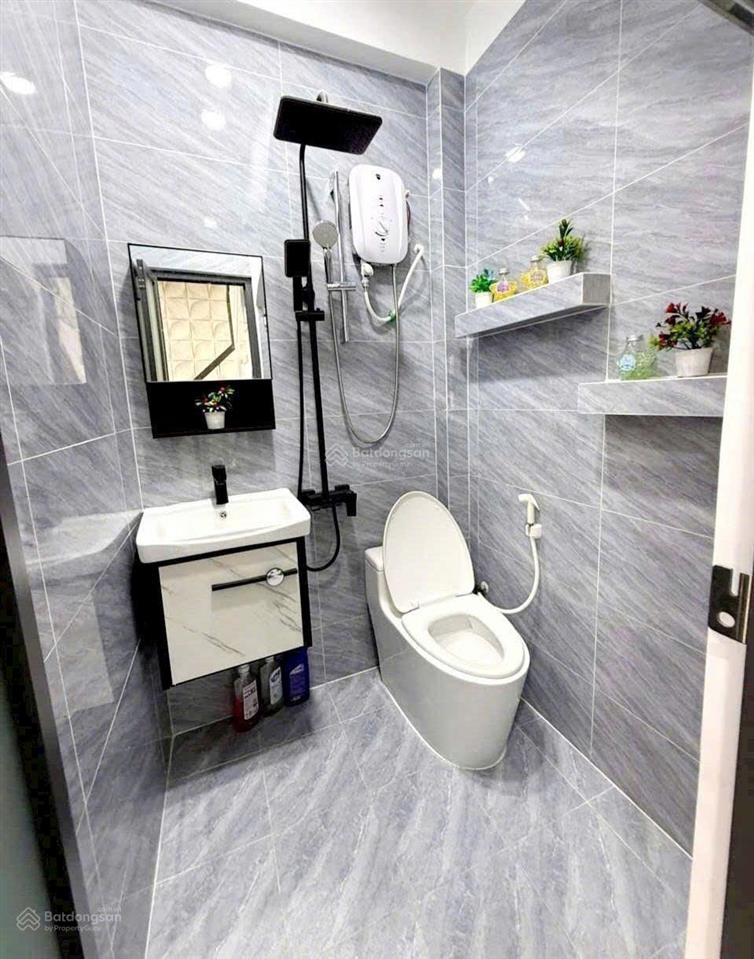Cần bán gấp căn hộ khang gia  gò vấp dt 73m2, 2 phòng ngủ, 2wc sổ hồng sẵn.  0906 642 *** ms mỹ