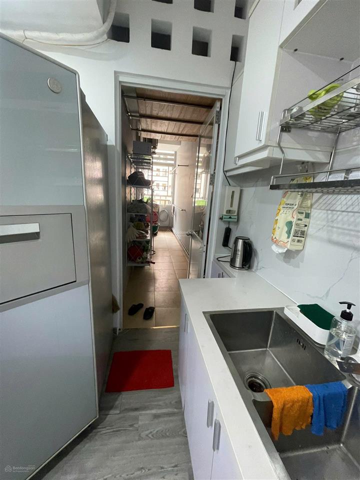 Định cư nước ngoài cần bán gấp căn hộ 2pn 75m2 full, nt đẹp tại chung cư lữ gia, quận 11