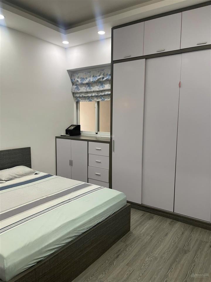 Định cư nước ngoài cần bán gấp căn hộ 2pn 75m2 full, nt đẹp tại chung cư lữ gia, quận 11