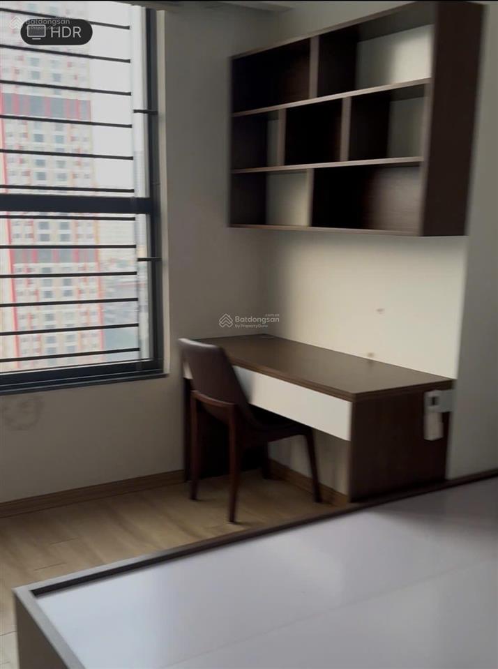Bancông nam view hồ cực hiếm  em bán căn 92m2 gồm 3 ngủ, sẵn sổ đỏ, full nội thất đẹp xịn bonanza