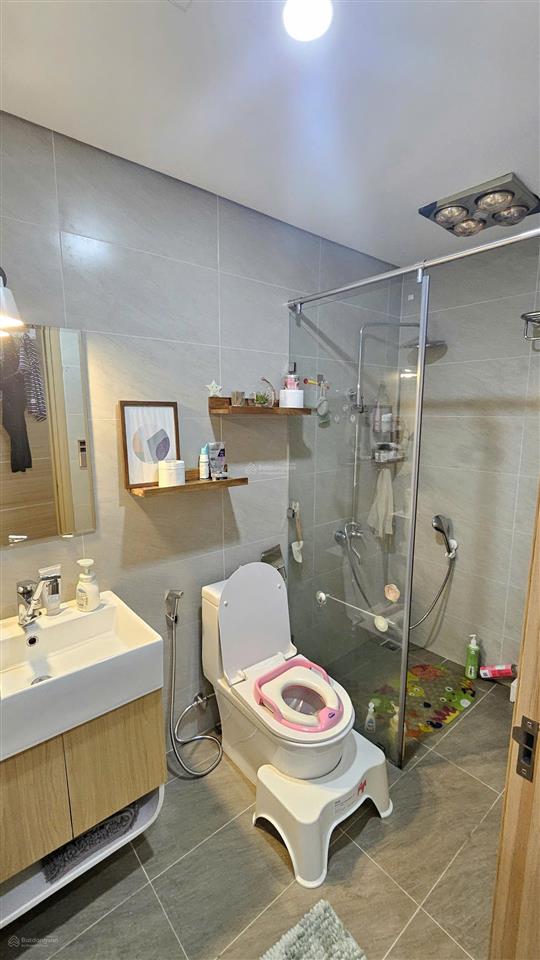 Bán căn hộ cc dreamland bonanza, 72m2 có 2 pn 2wc, bc hướng nam, sổ đỏ lâu dài, giá cạnh tranh tt