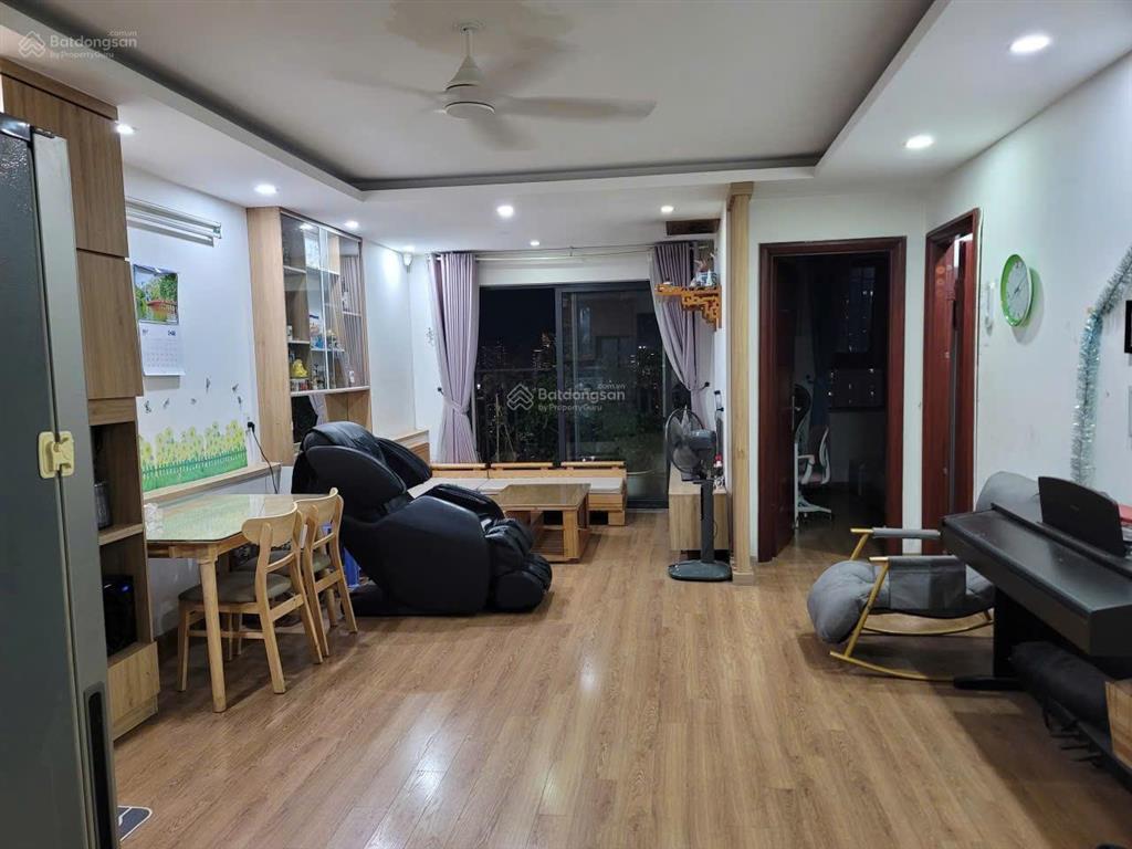 Bán căn hoa hậu, ban công đông nam view đỉnh cao, central field 219 trung kính, 68m2, 2pn, 2wc