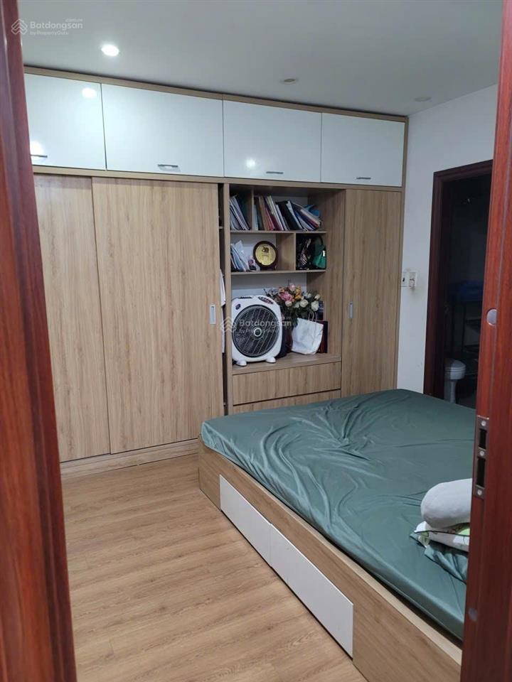 Bán căn hoa hậu, ban công đông nam view đỉnh cao, central field 219 trung kính, 68m2, 2pn, 2wc