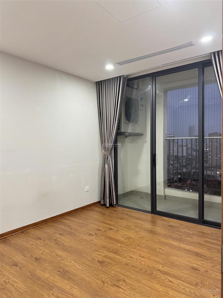 Tầng cao view trực diện công viên cầu giấy 102, căn góc đông nam 4pn, 3wc, 154m2 tại the park home