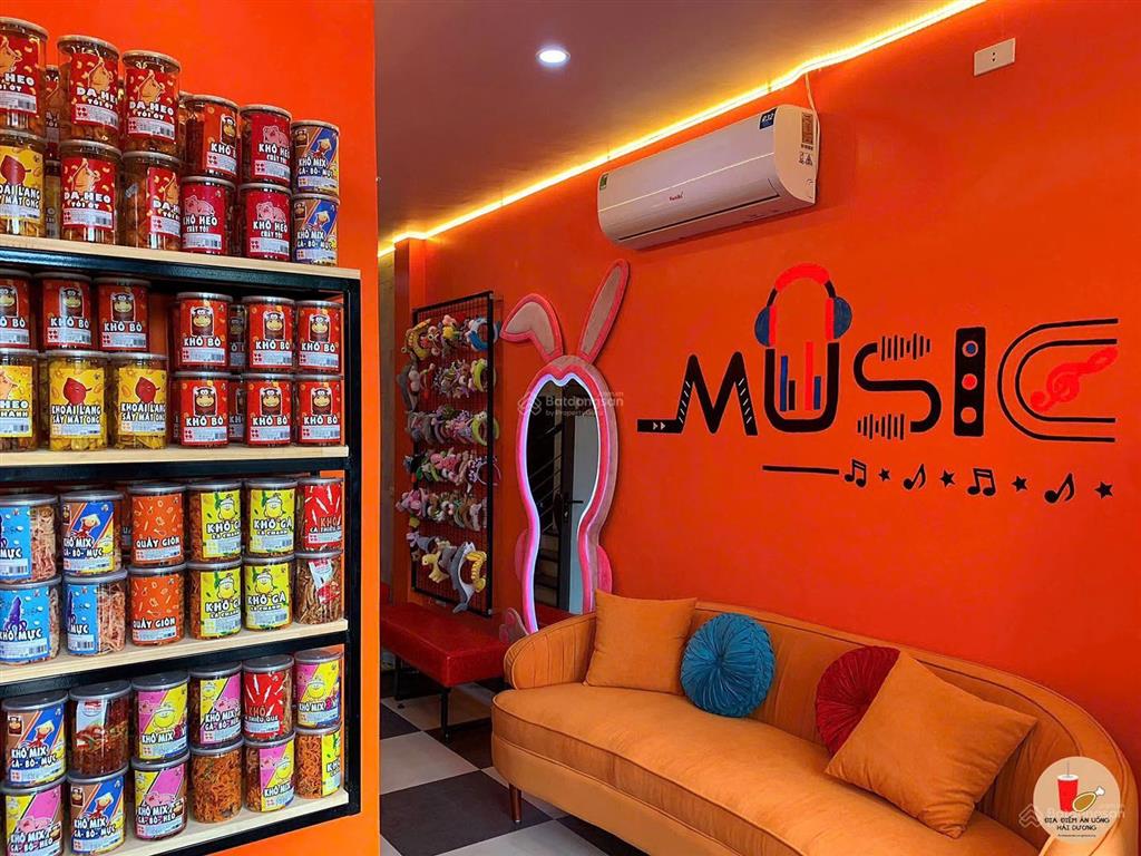 Siêu rẻ! 563 phan văn trị, p5 ngay emart dt 4.5x19m, music box thuê $35tr/th chỉ 16.5 tỷ tl