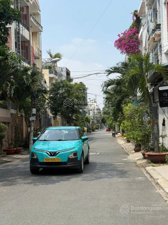 Quá rẻ! chỉ 6,7 tỷ có nhà 3 tầng kiên cố vào ở ngay, dt 4x15m, hẻm xe tải 6m, nhà 3 tầng