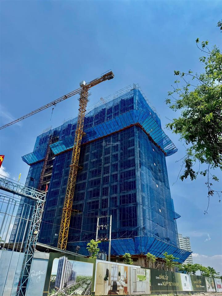Bán căn hộ citi grand 2pn  2wc, đã có hdmb, tầng trung, view thành phố.  0948 894 ***